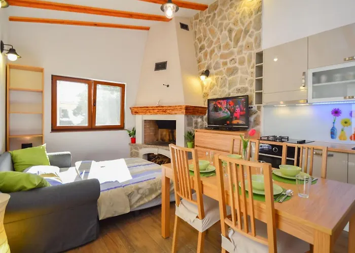 בית נופש Ante By Interhome *